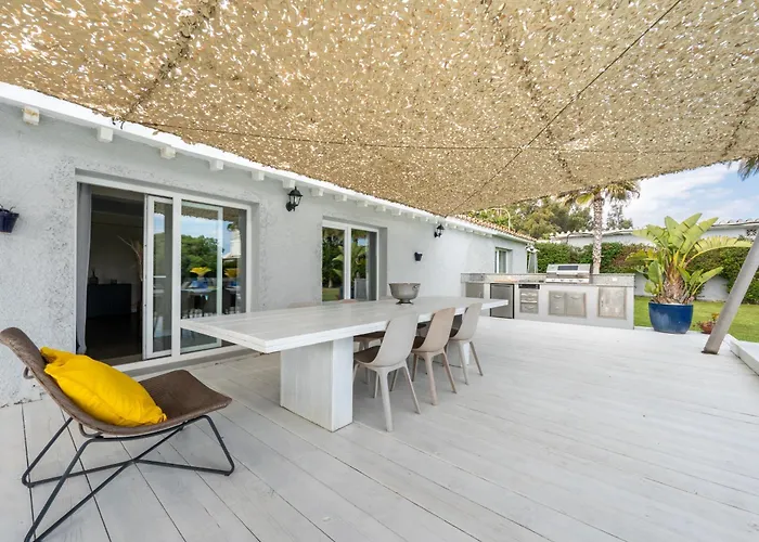 Mimosas House *